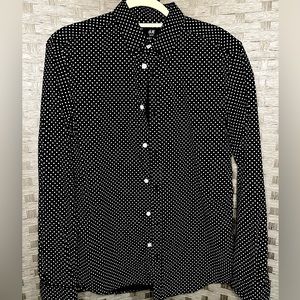 H&M Slim Fit size M black and white casual polkadot button down shirt